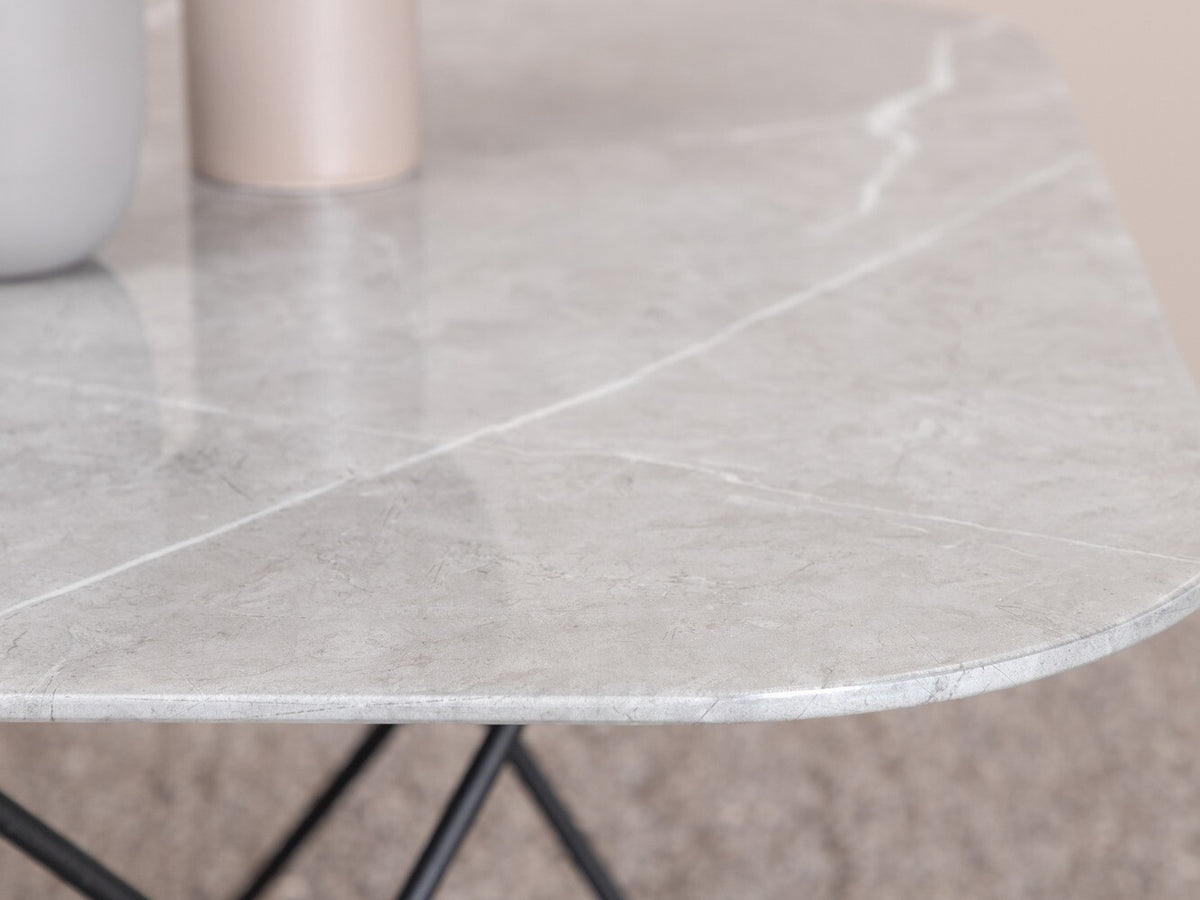 Coffee table 342758