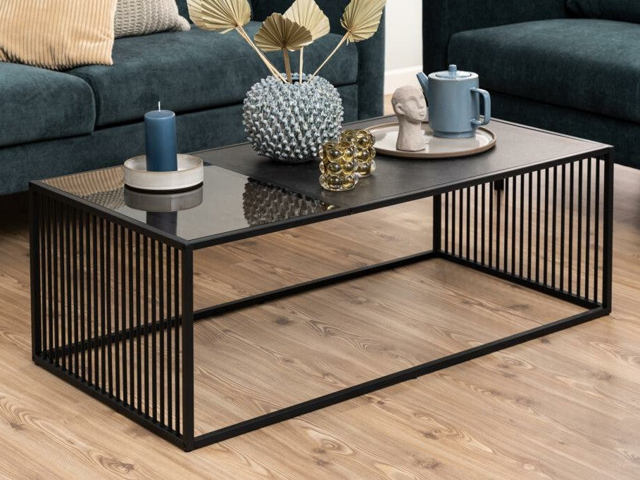Coffee table 449337