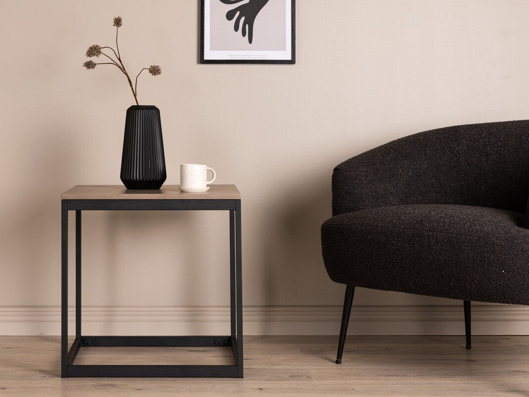 Coffee table 475635