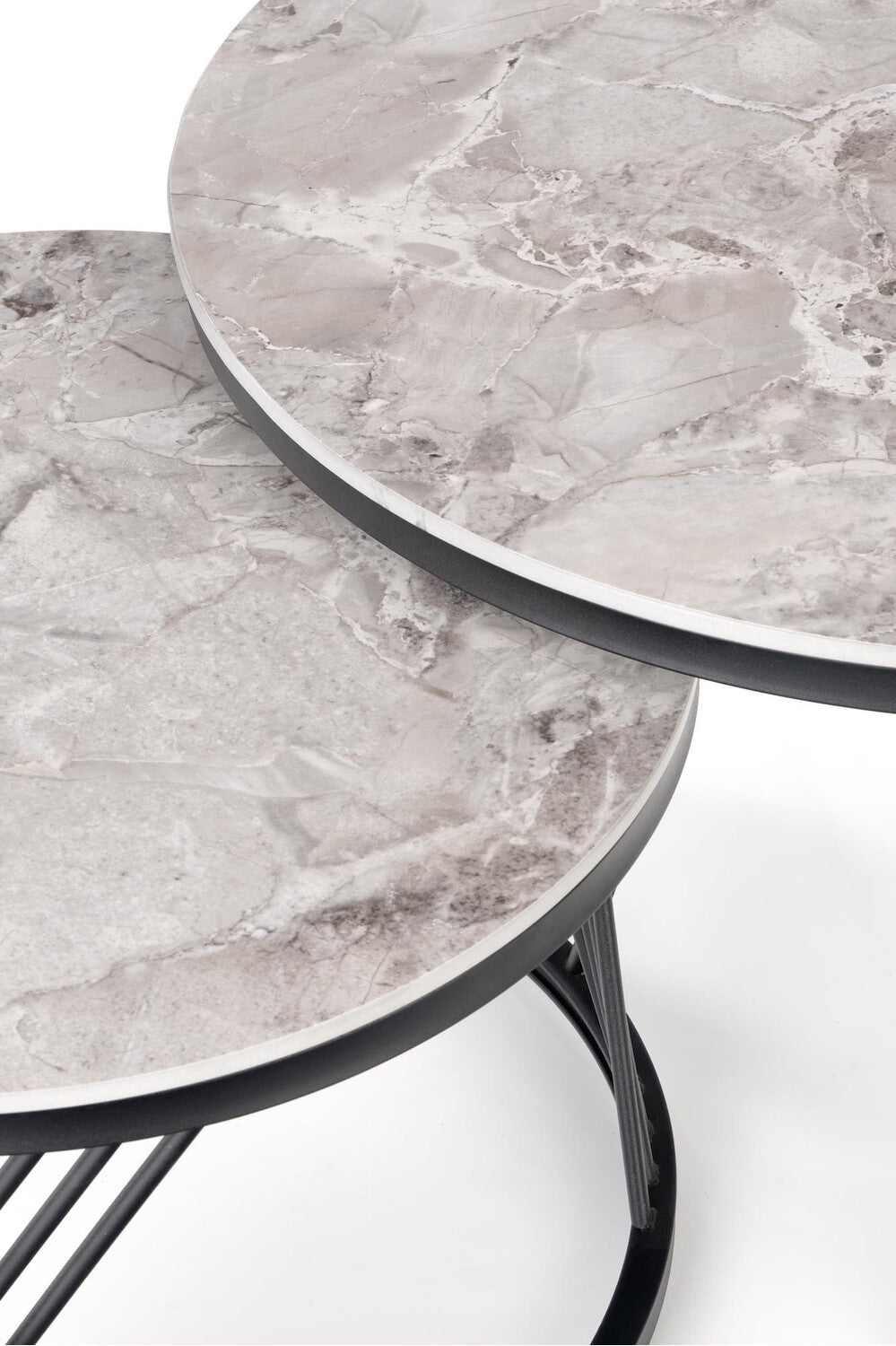 Nest of coffee tables 599543