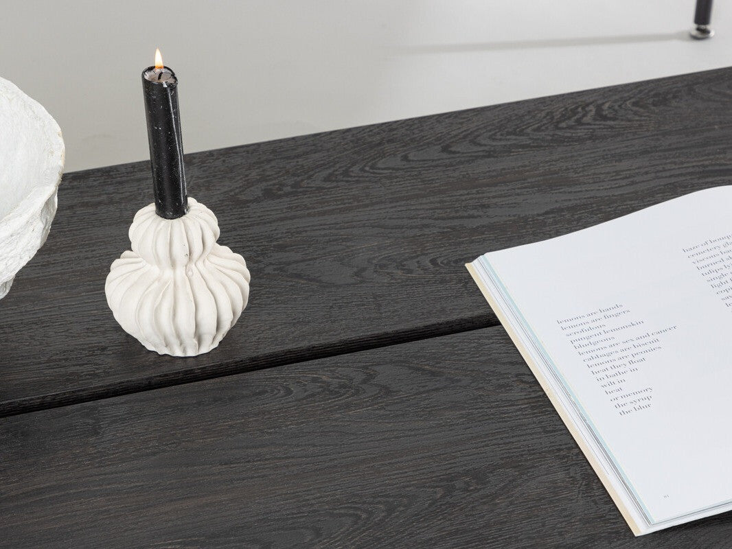 Coffee table 499126