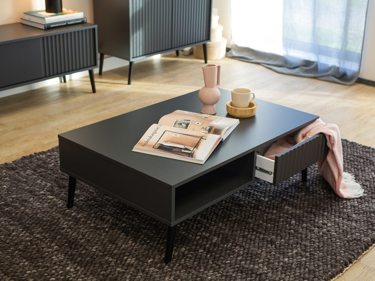 Coffee table 500576