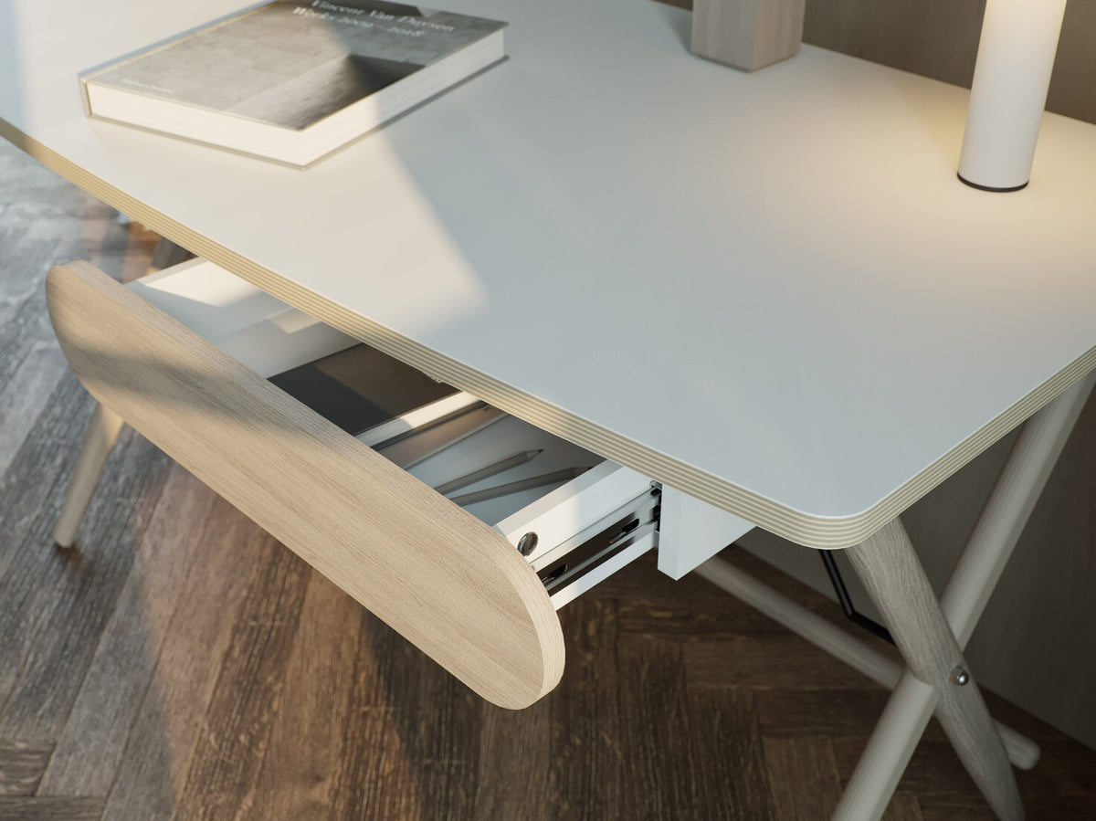 Desk 565399