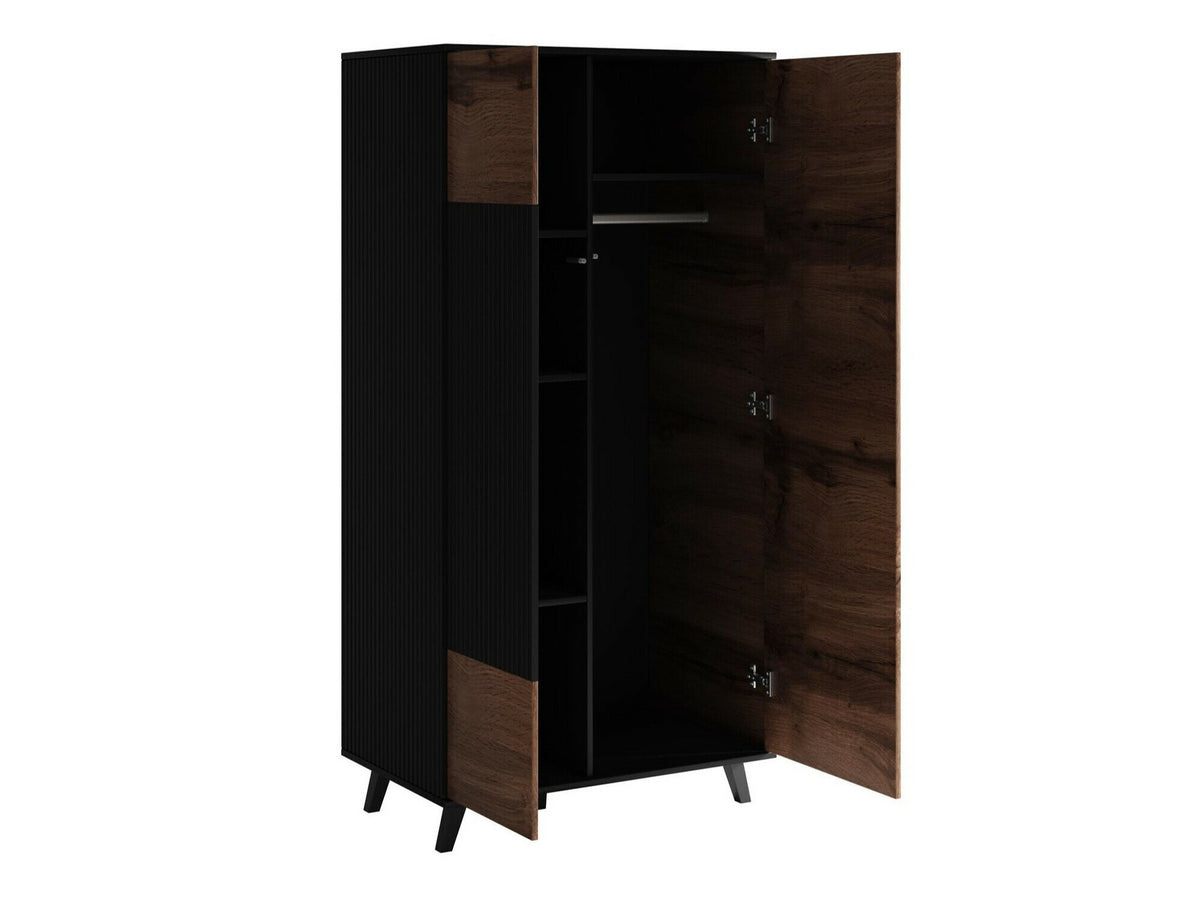 Wardrobe 589504