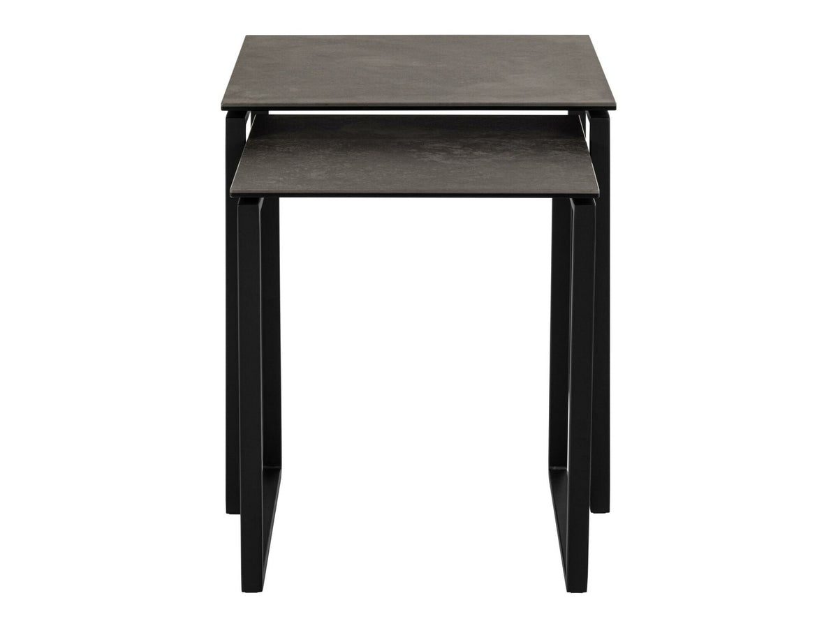 Nest of side tables 575691