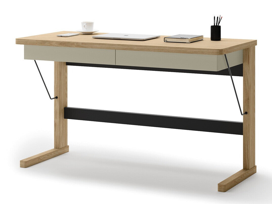 Desk 576658