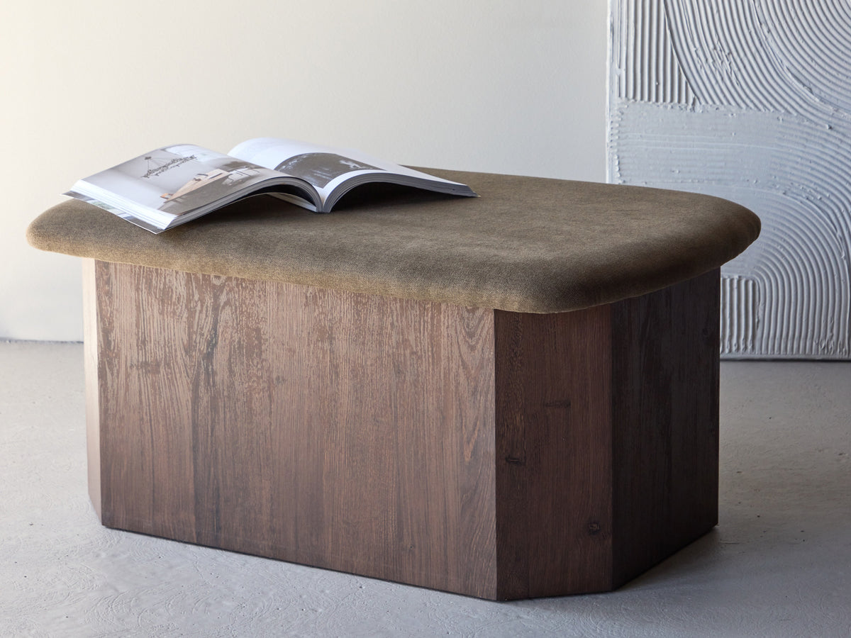 Upholstered bench 598321