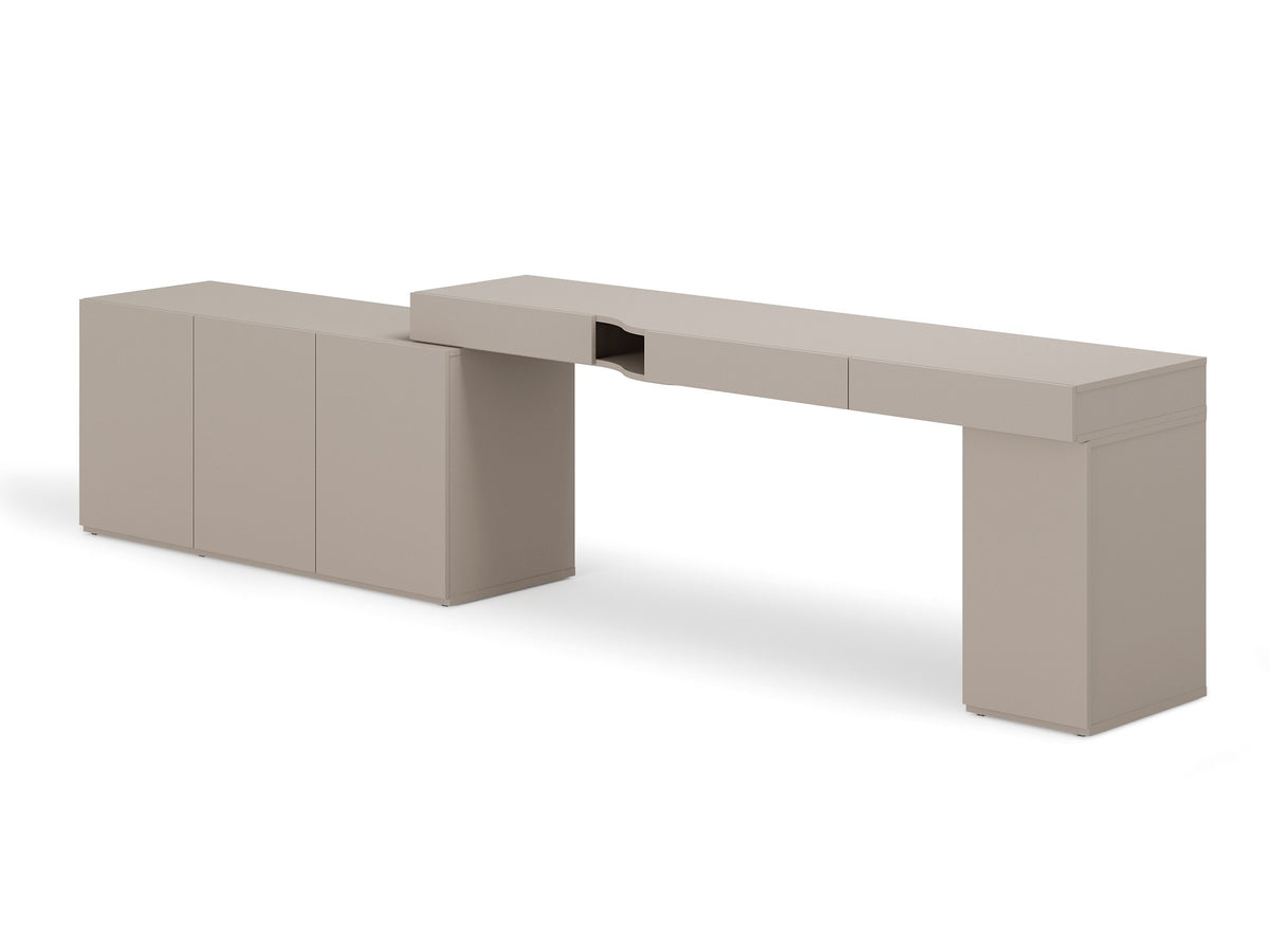 Desk 599161