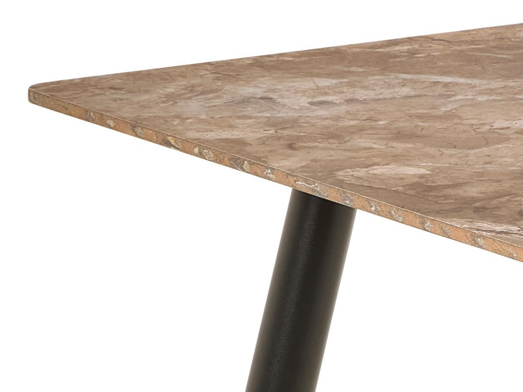Table 449352