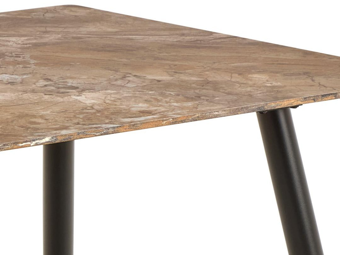 Table 449352