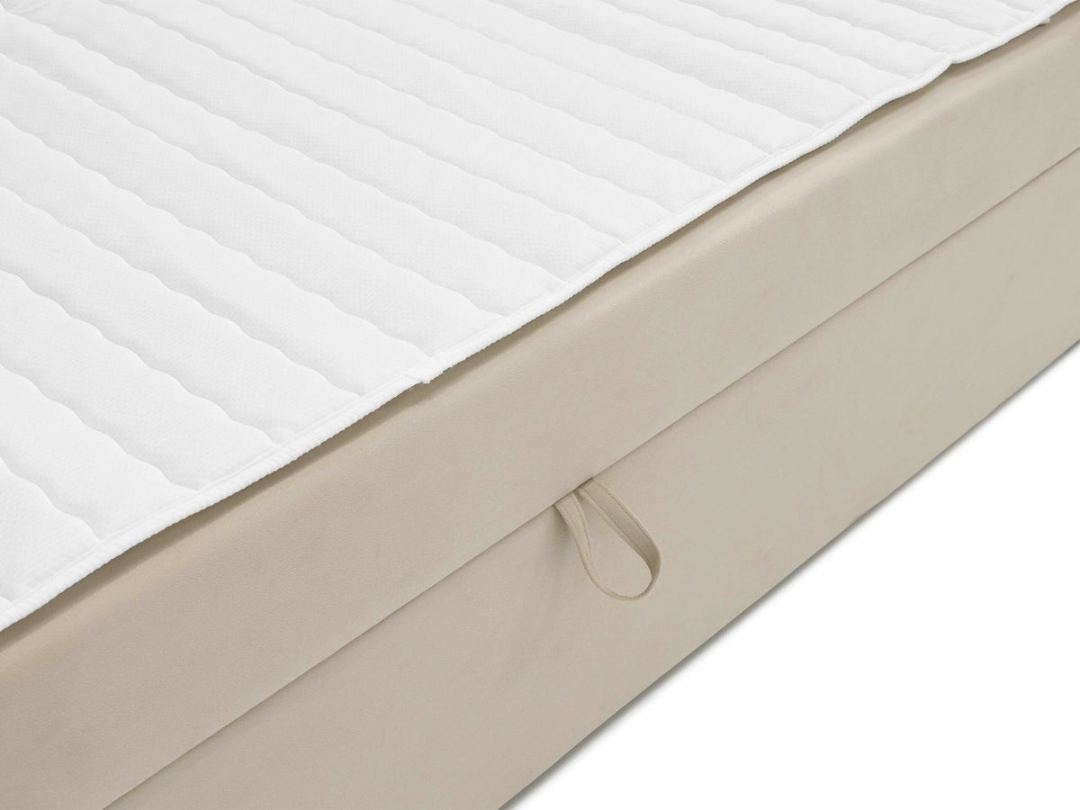 Continental bed 616711