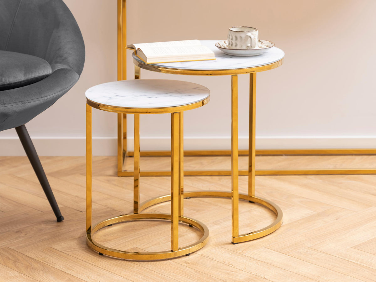 Nest of side tables 618482