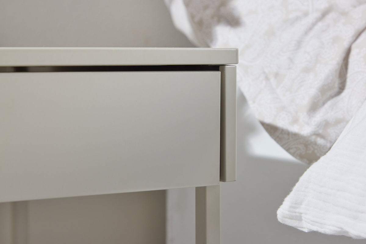 Bedside table 521461