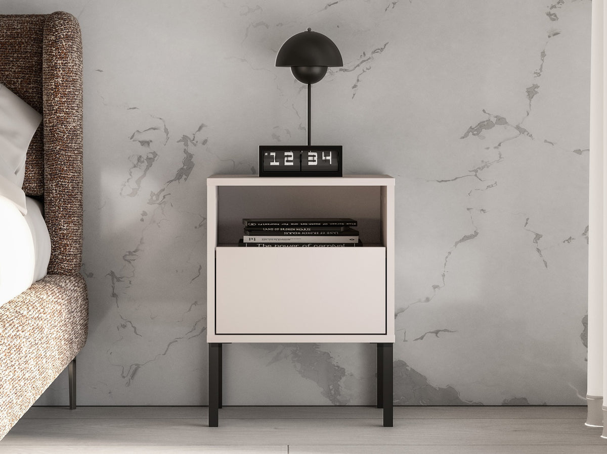Bedside table 630002