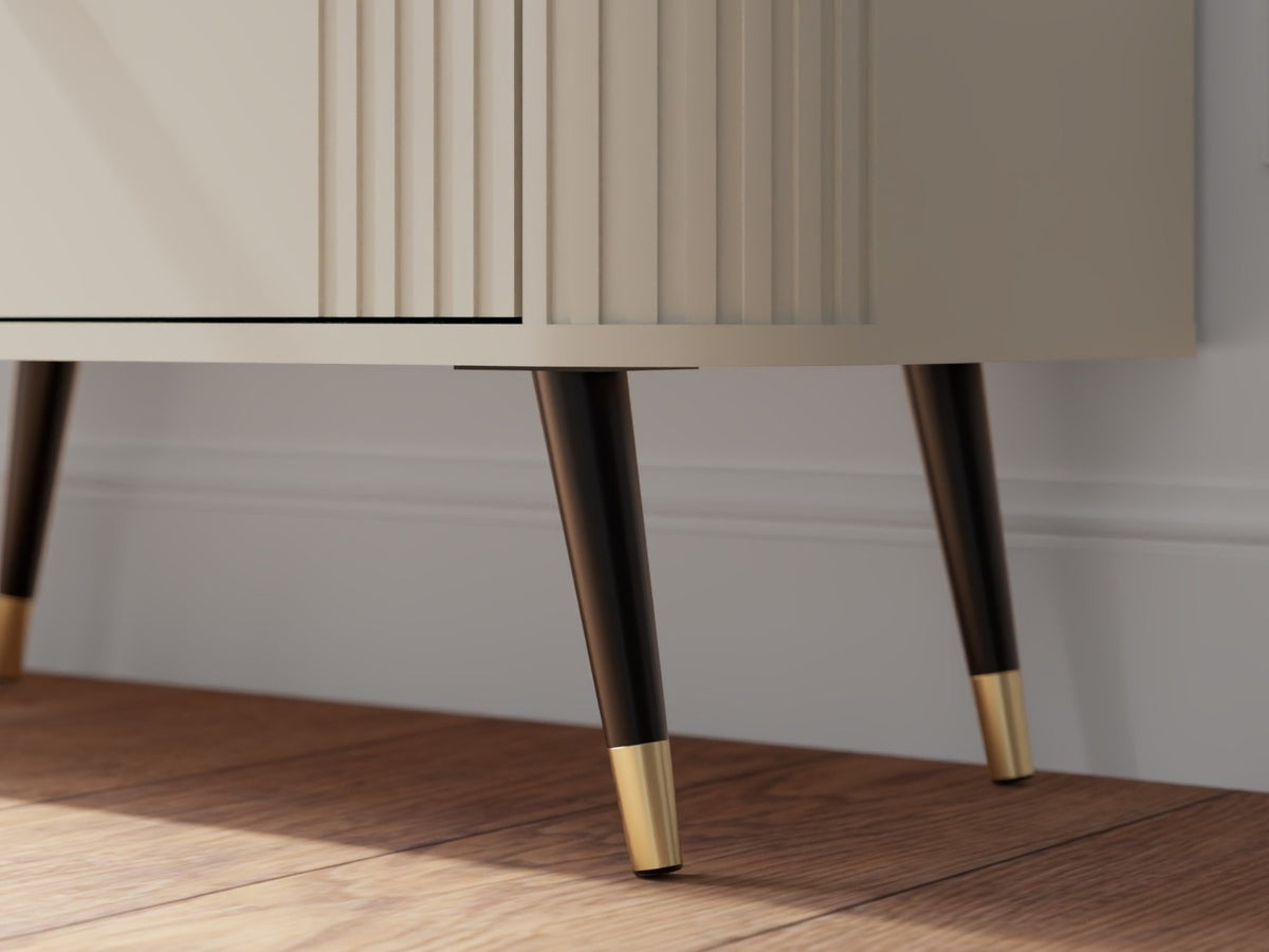 Coffee table 630944
