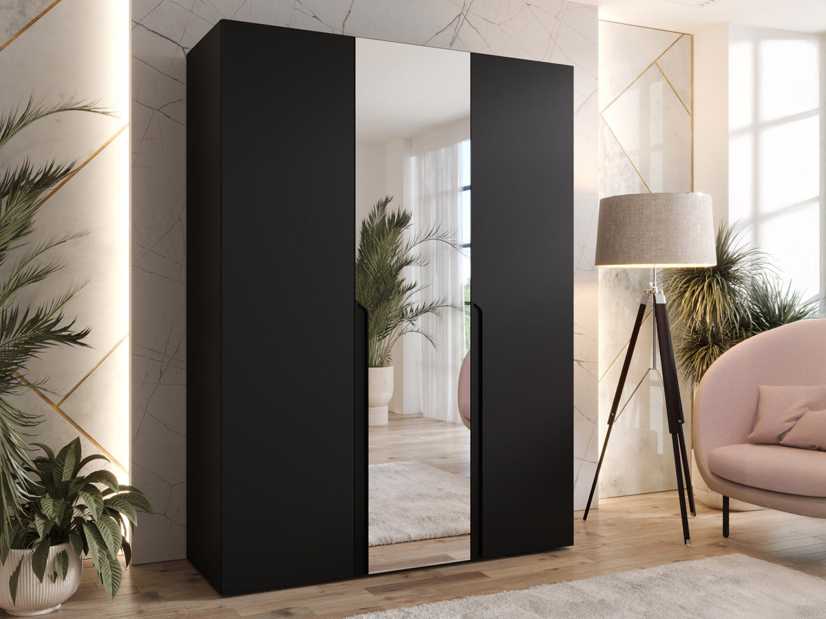Wardrobe 635909
