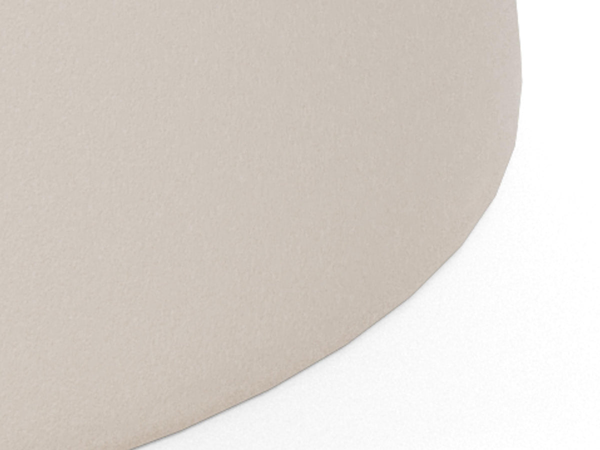 Coffee table 639570