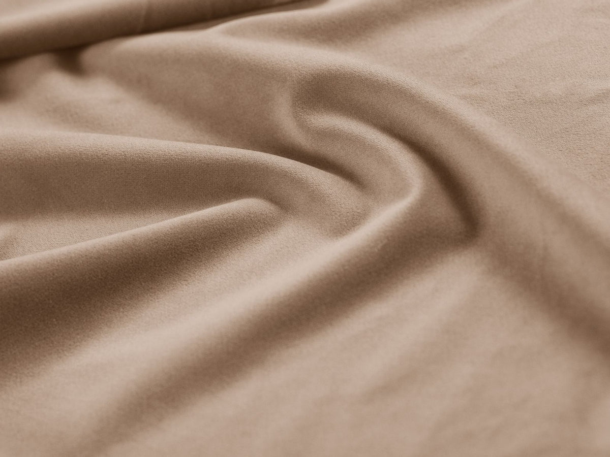 Bed 640736