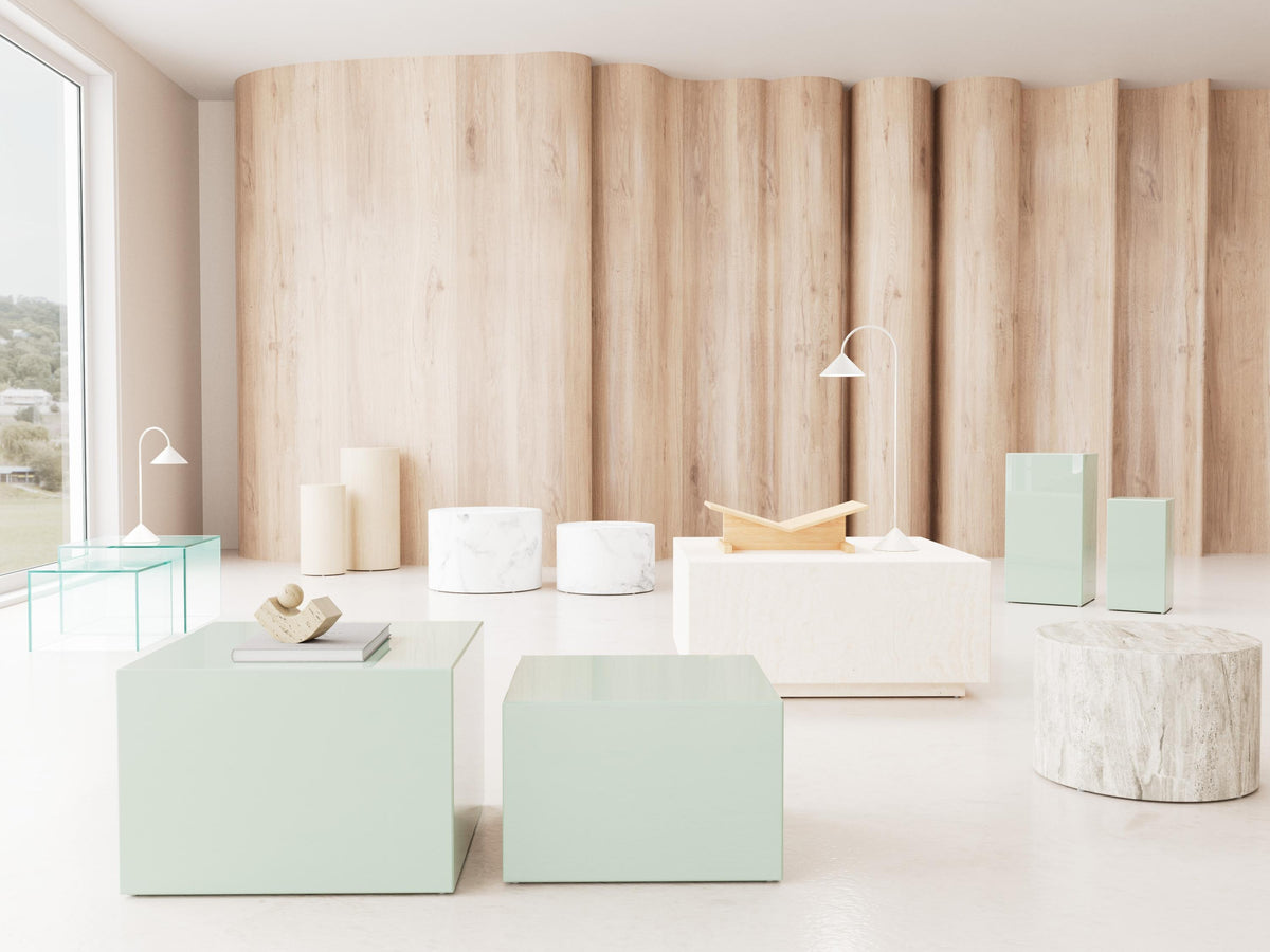 Coffee table 574548