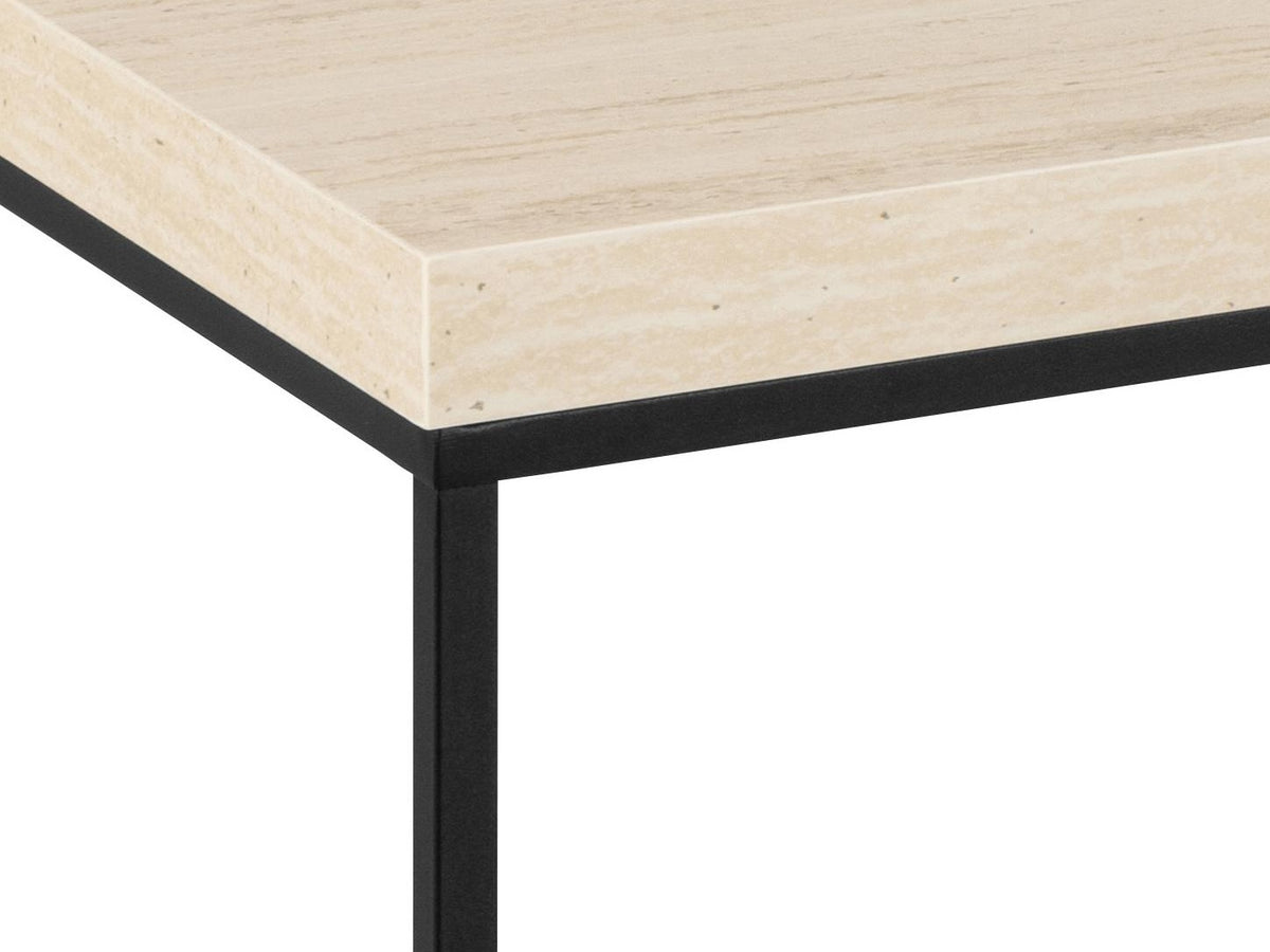 Coffee table 558396