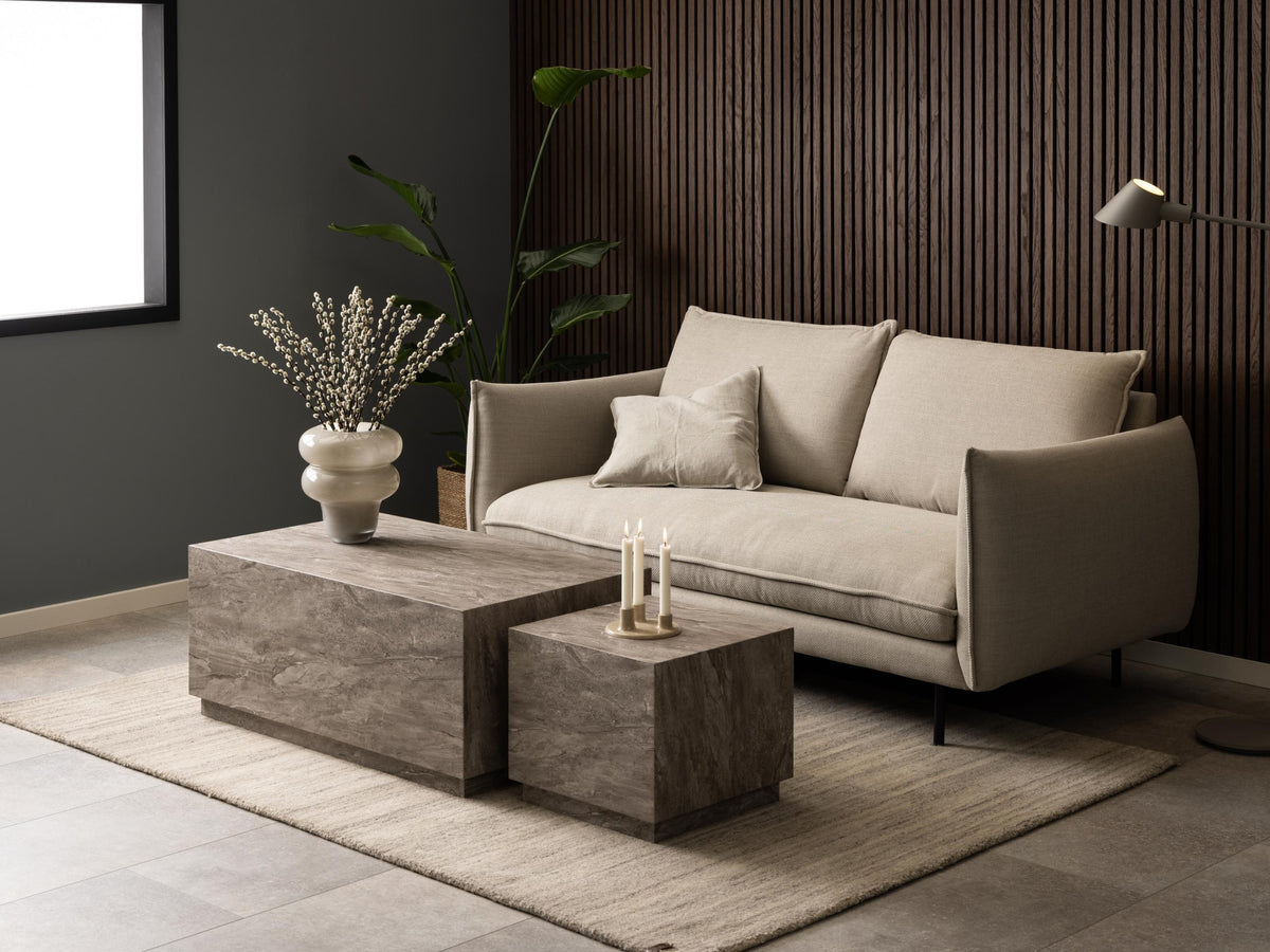 Nest of coffee tables 576103