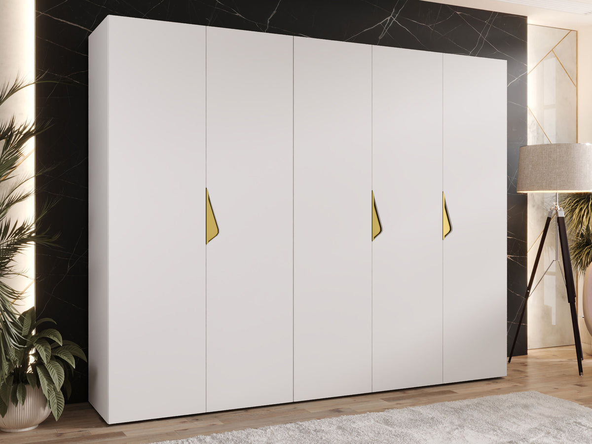 Wardrobe 647796