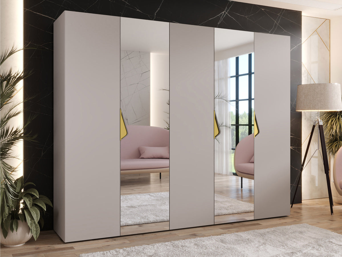 Wardrobe 648061