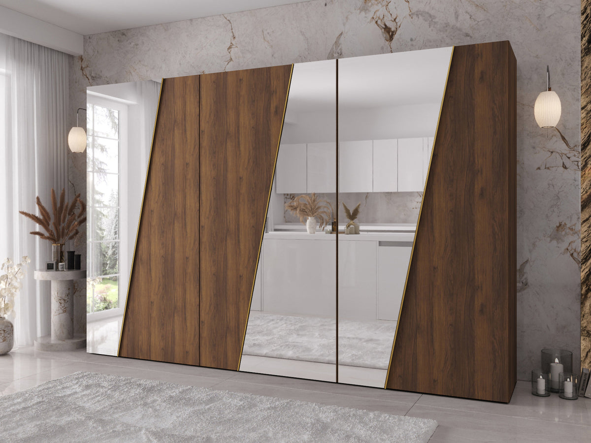 Wardrobe 670790