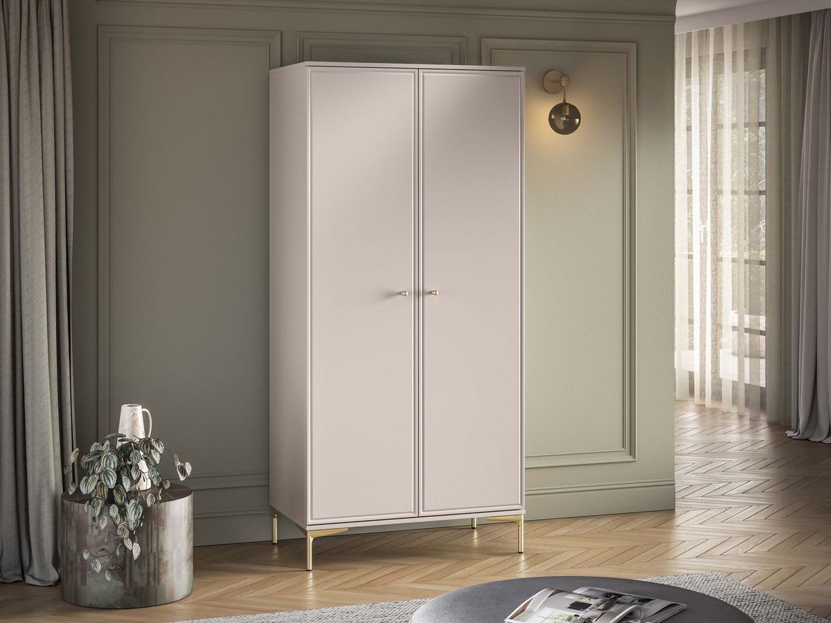 Wardrobe 671447