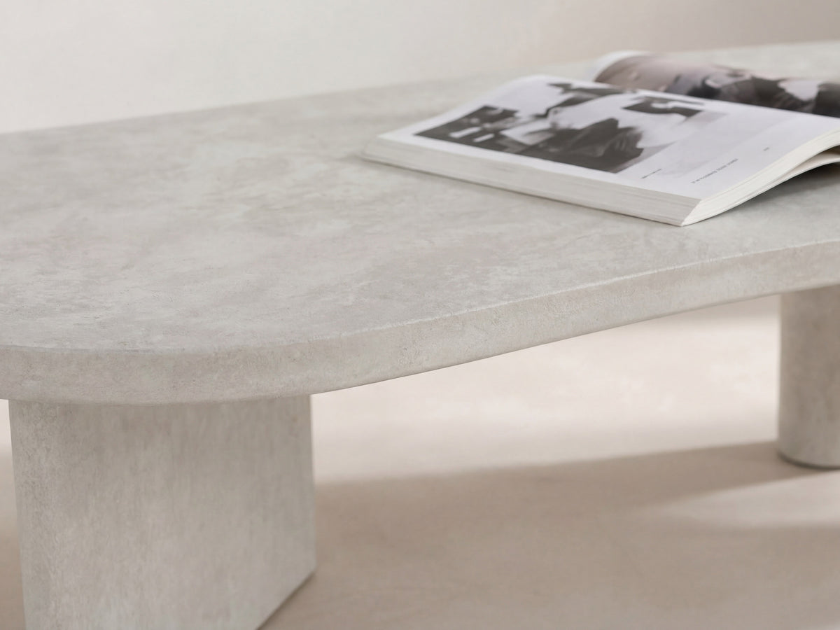 Coffee table 675041