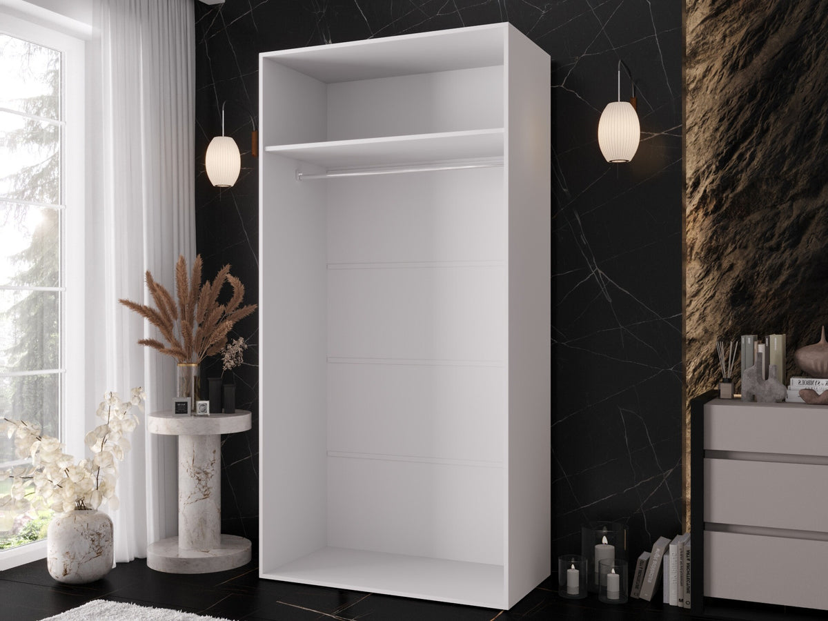 Wardrobe 670553