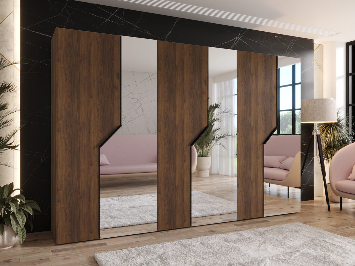 Wardrobe 646875