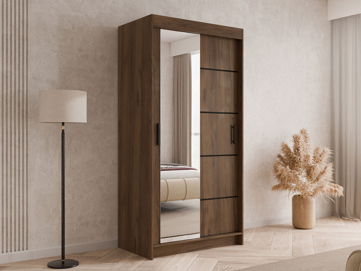 Wardrobe 677821
