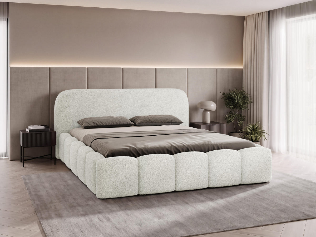 Bed 682600