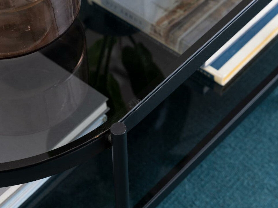 Coffee table 446176