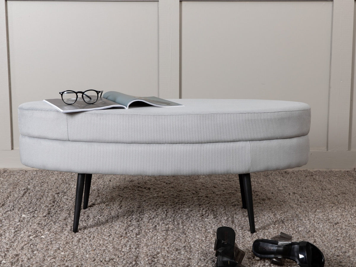 Upholstered bench 440430