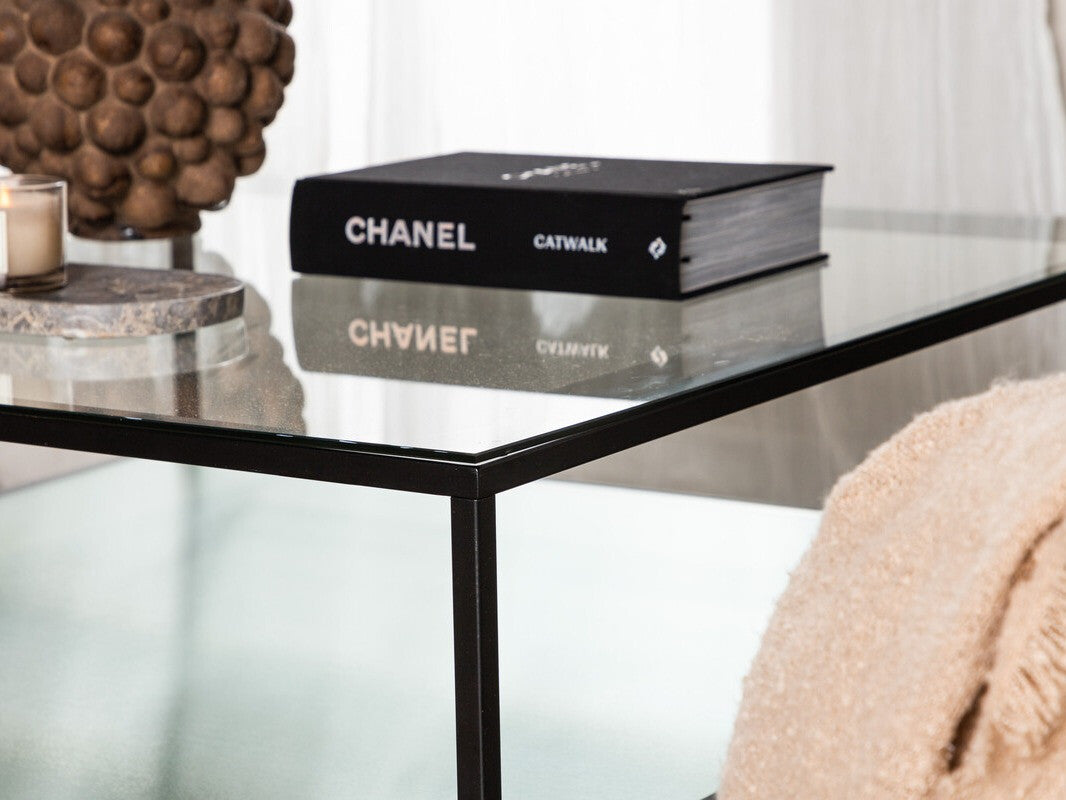 Coffee table 457289