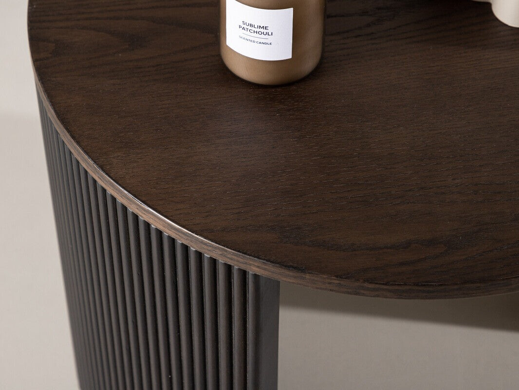 Coffee table 586048