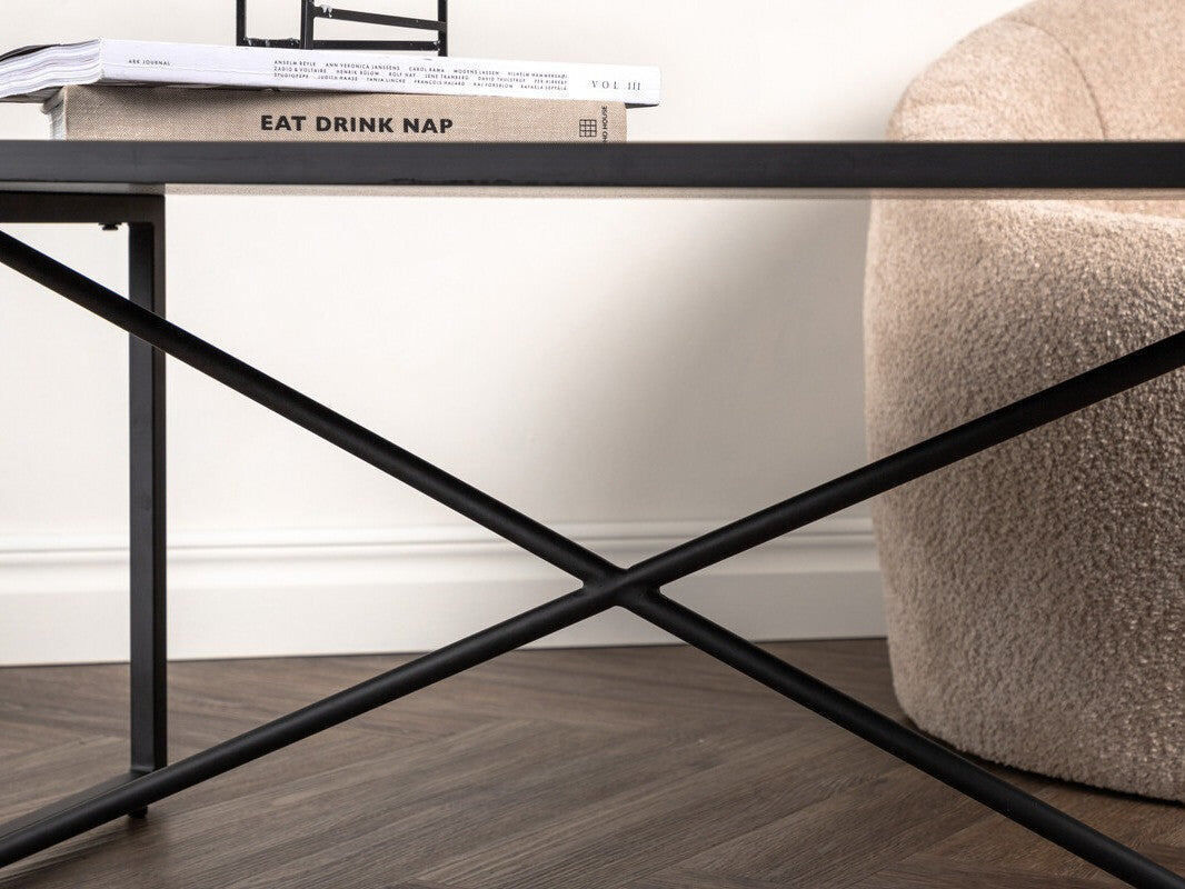 Coffee table 470650