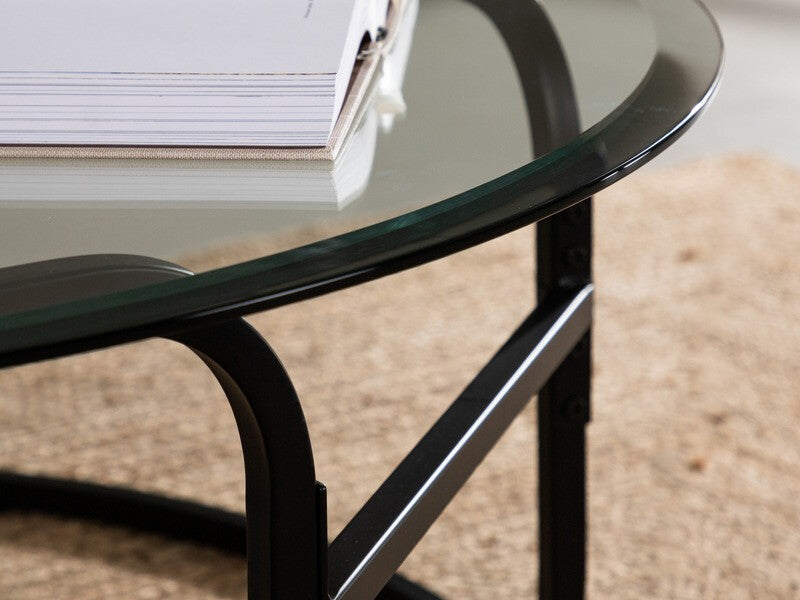 Coffee table 472577