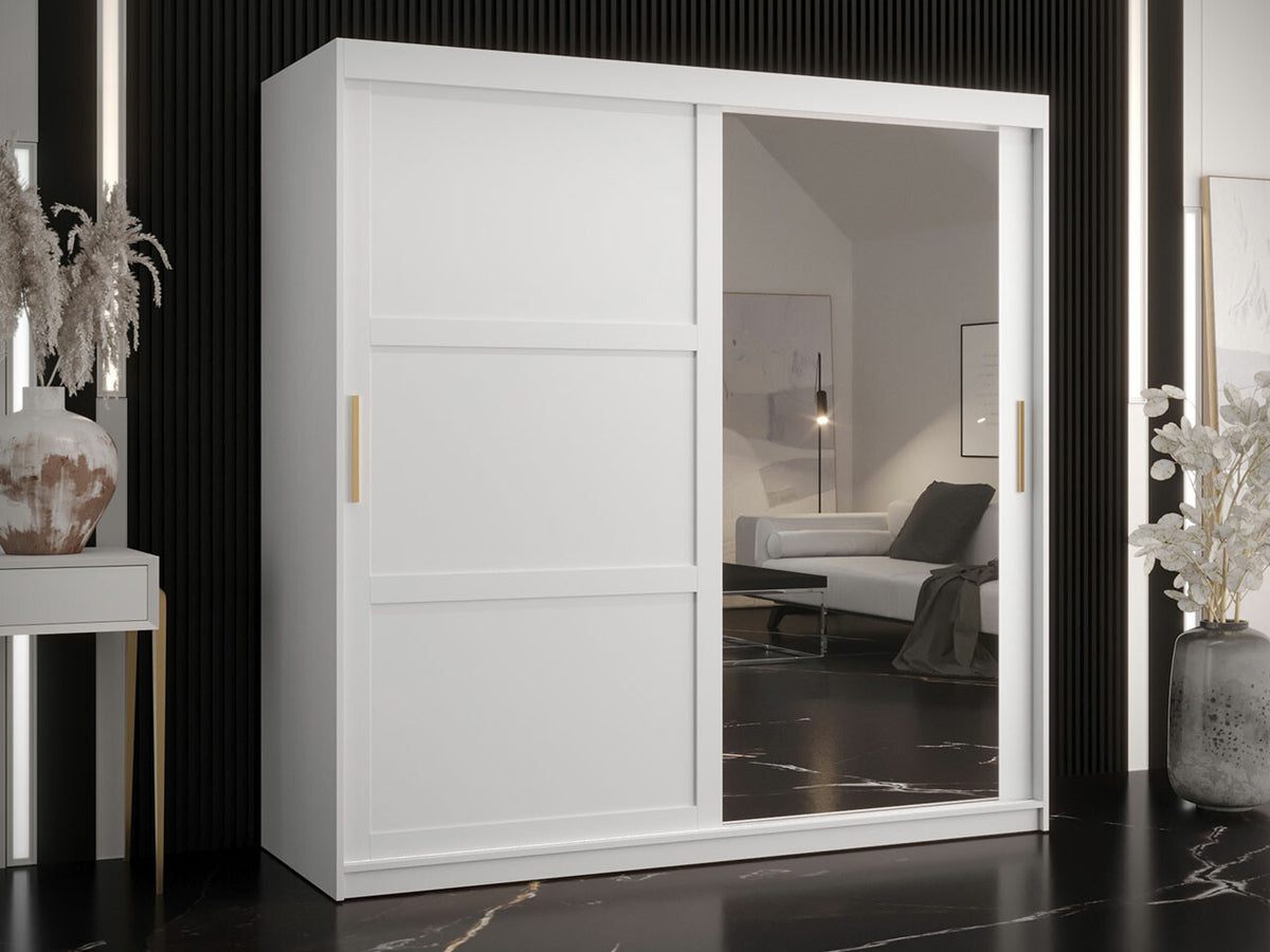 Wardrobe 473403