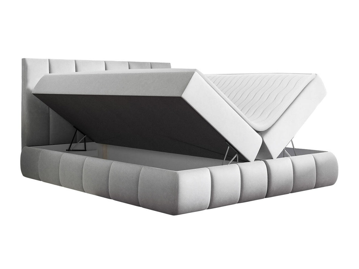 Continental bed 353772