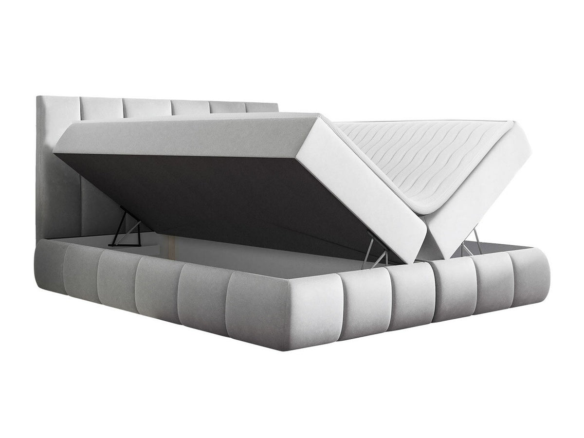 Continental bed 353772