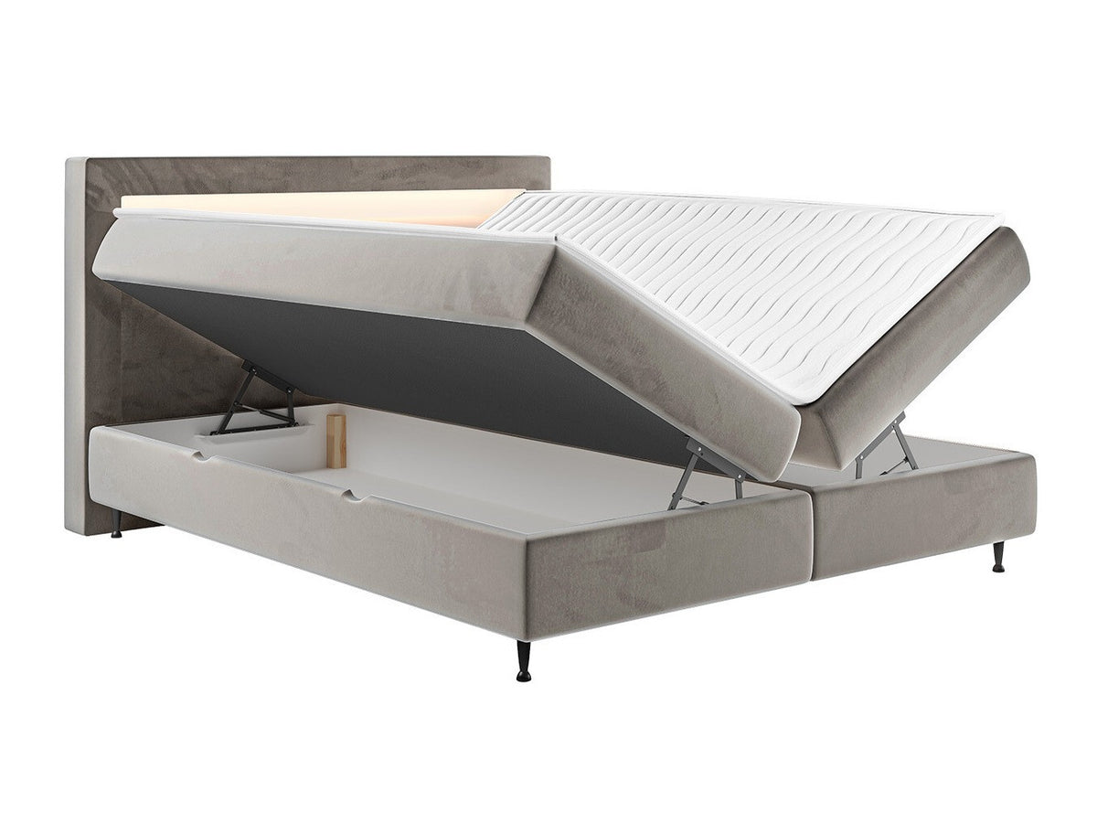 Continental bed 512496