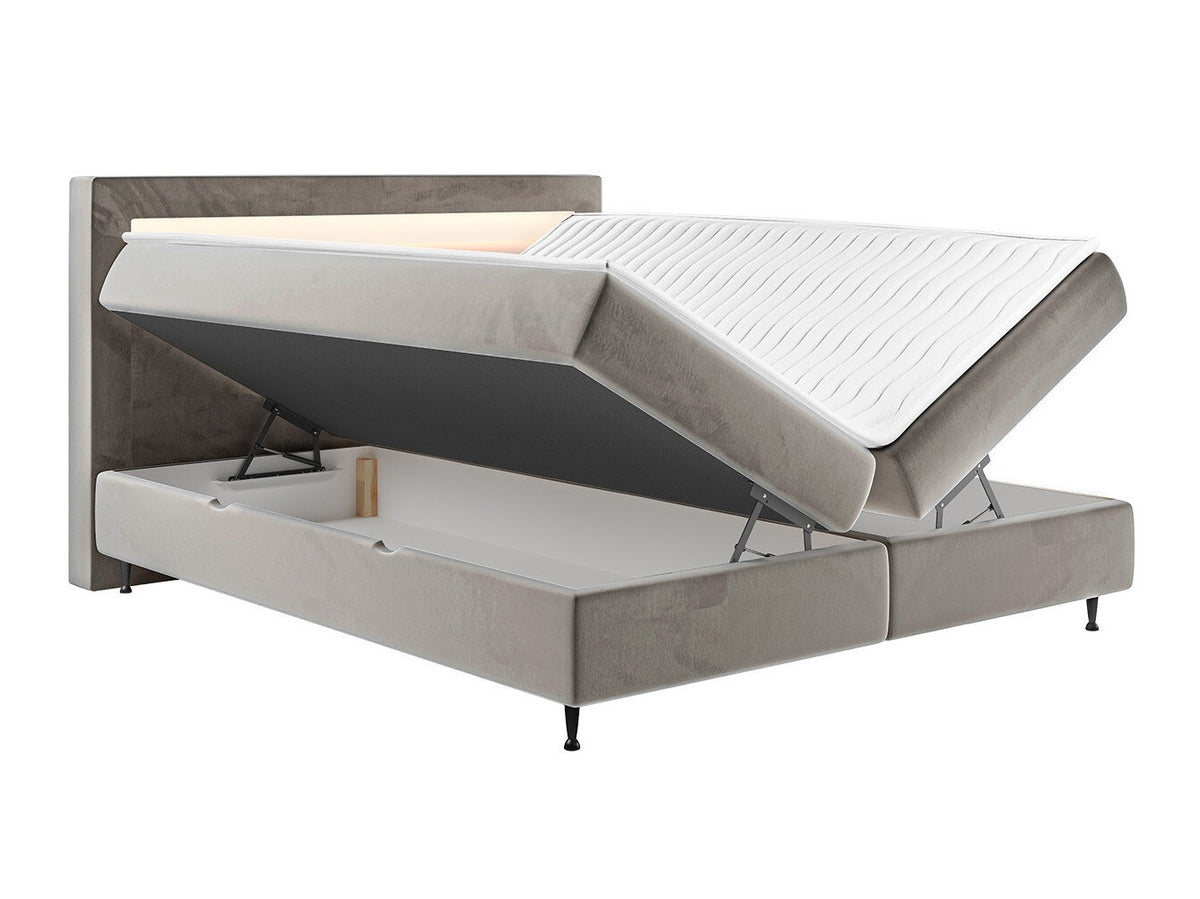 Continental bed 512496