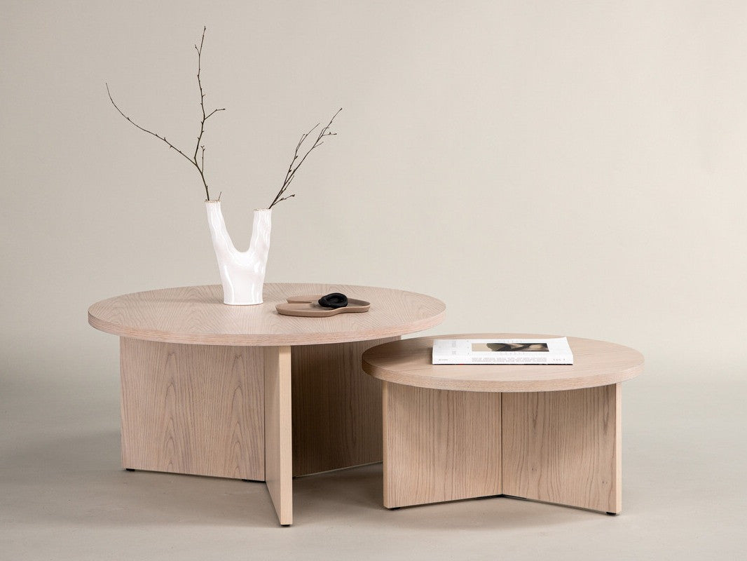 Nest of coffee tables 550364