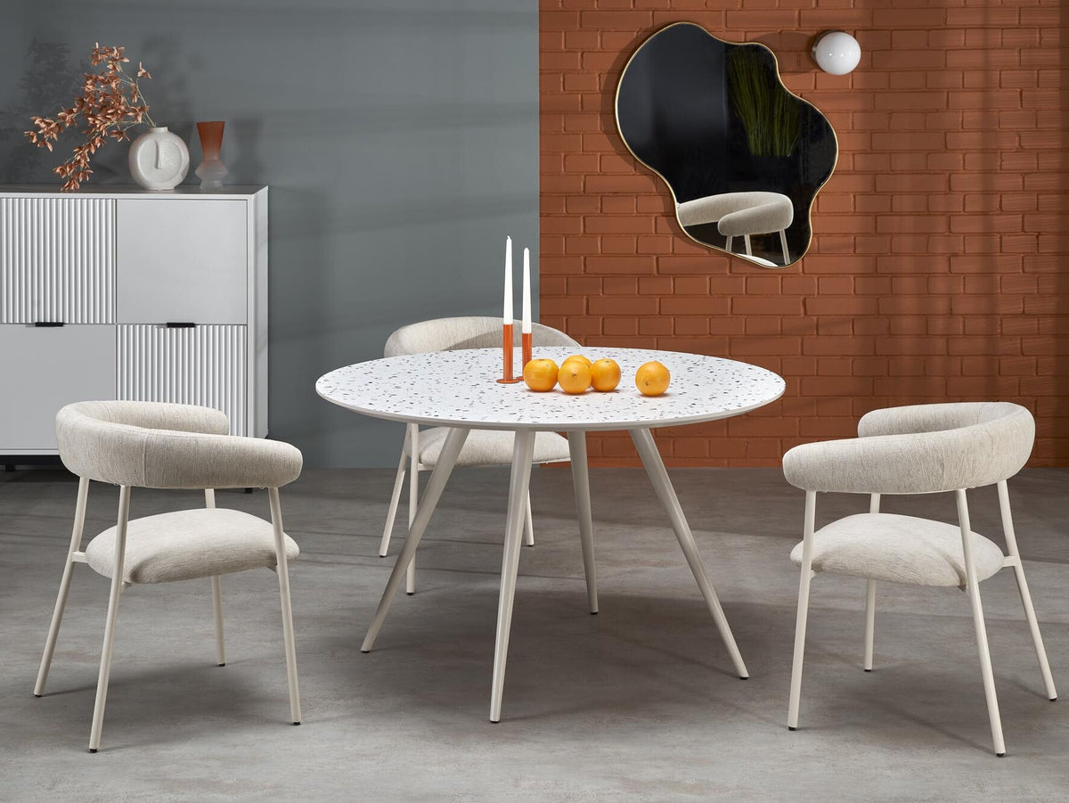 Table 560524