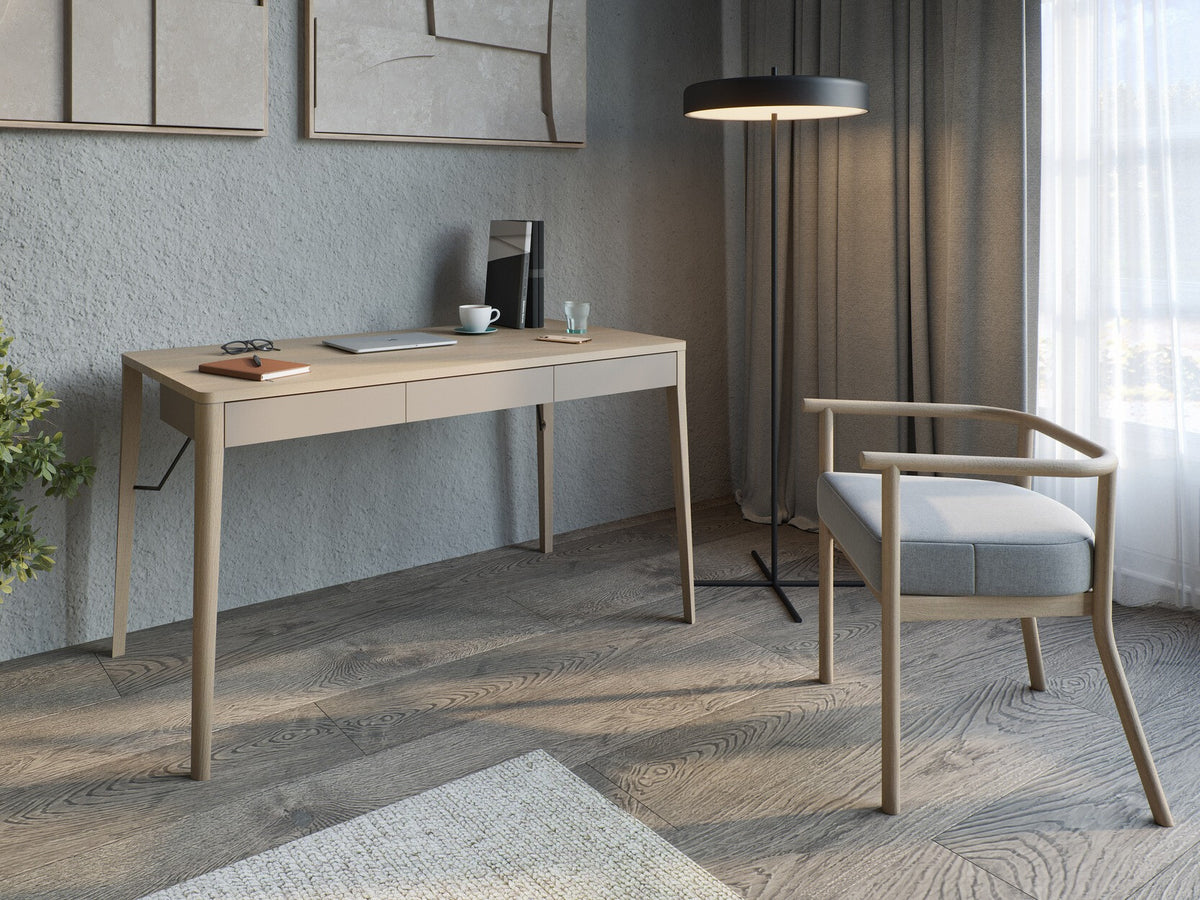 Desk 565398
