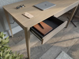 Desk 565398