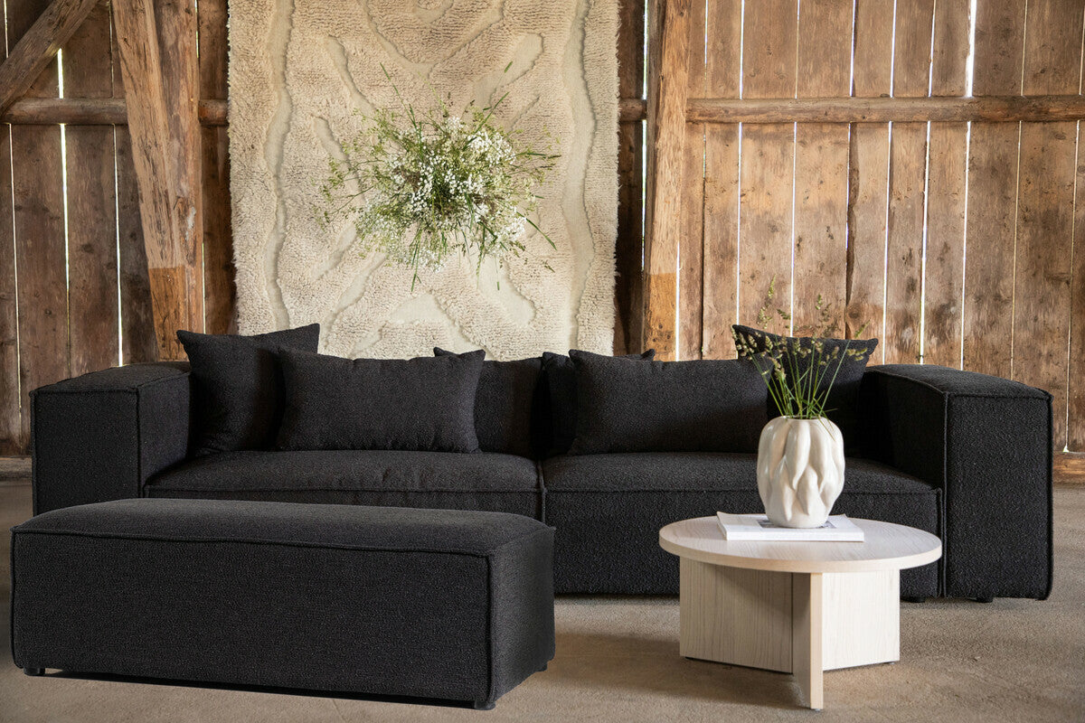 Upholstered bench 573836